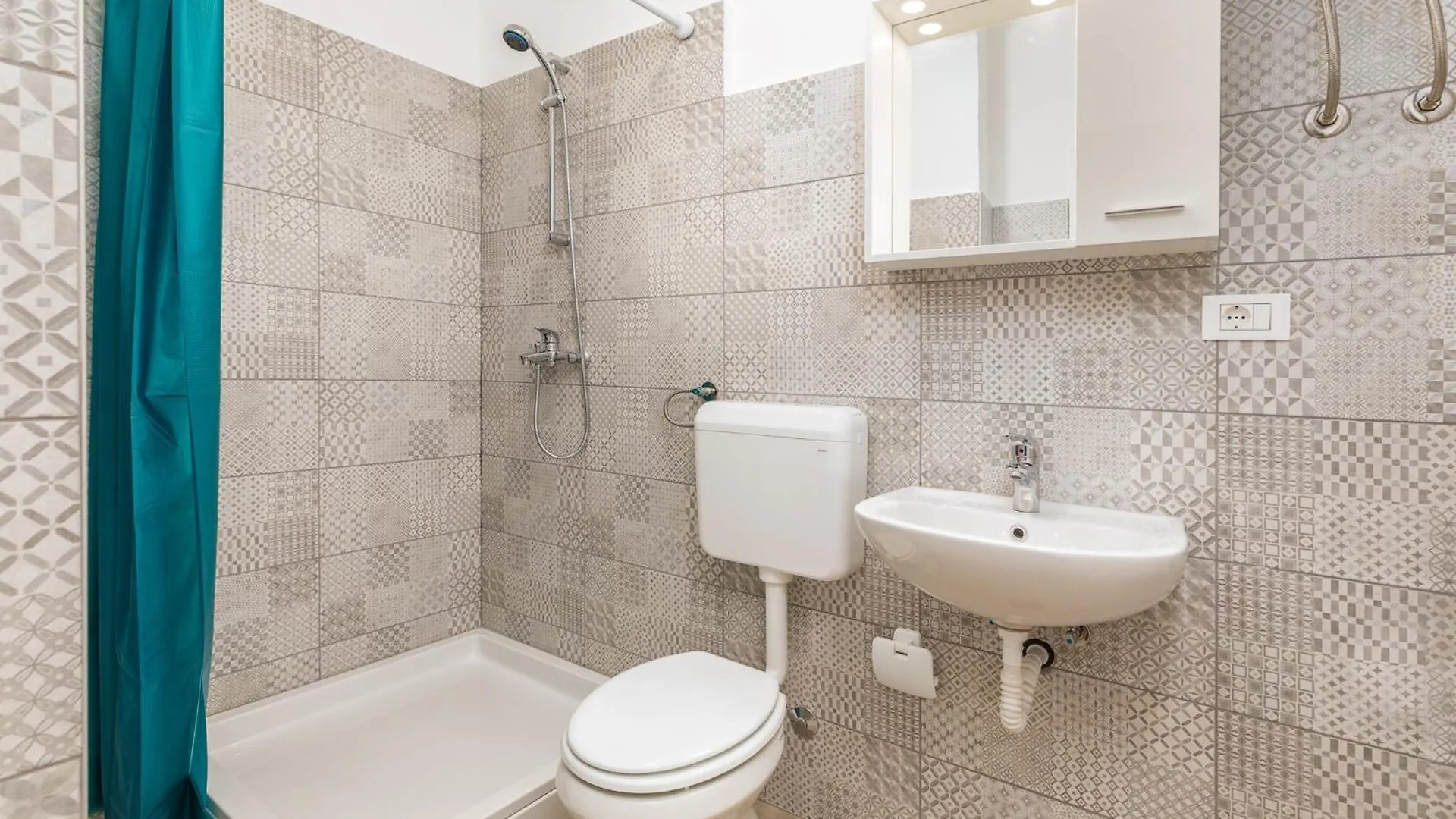 Studio Apartment Luciano In A Quiet Location With Parking And A Yard Fazana 0*,