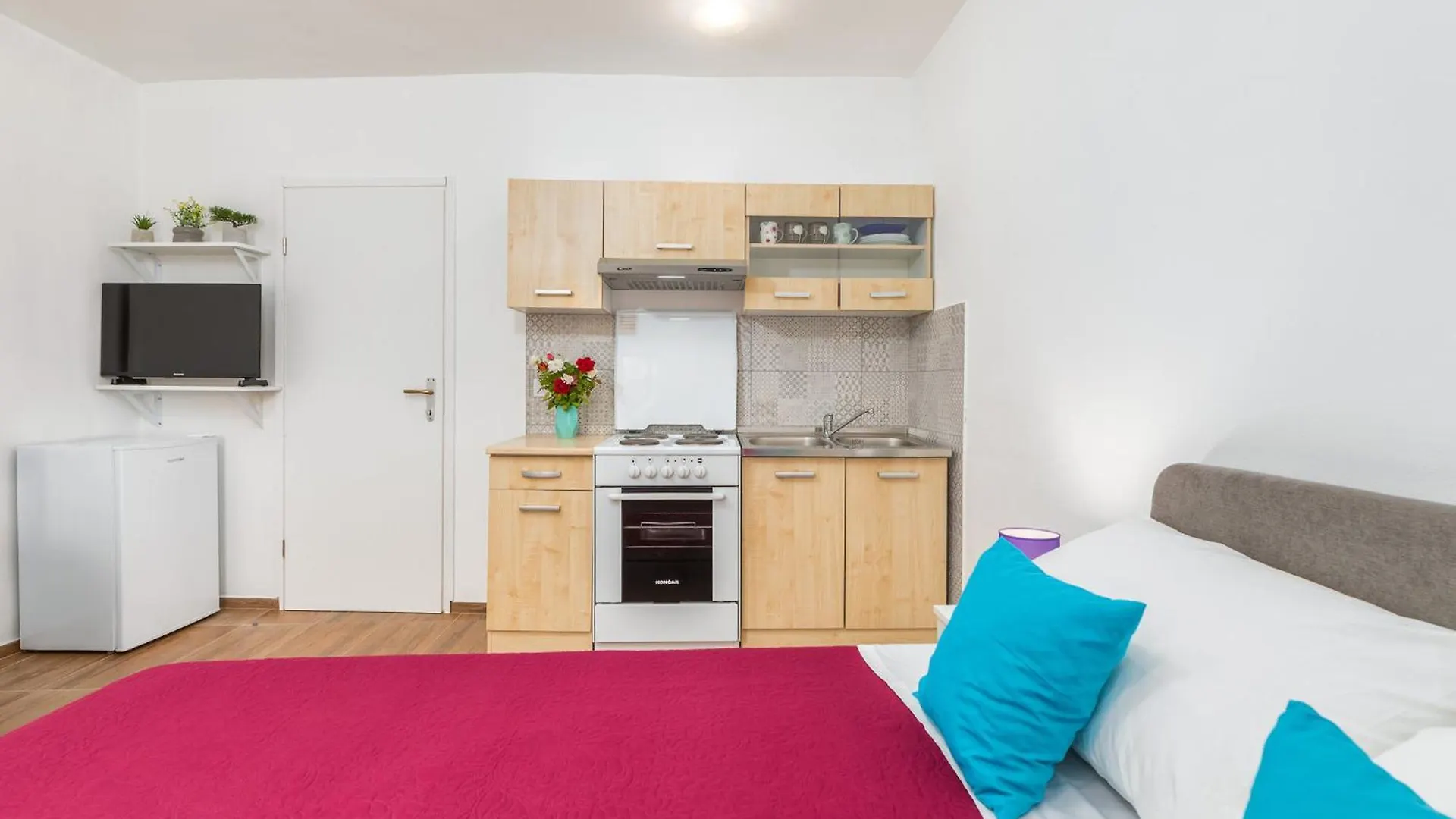 Studio Apartment Luciano In A Quiet Location With Parking And A Yard Fazana
