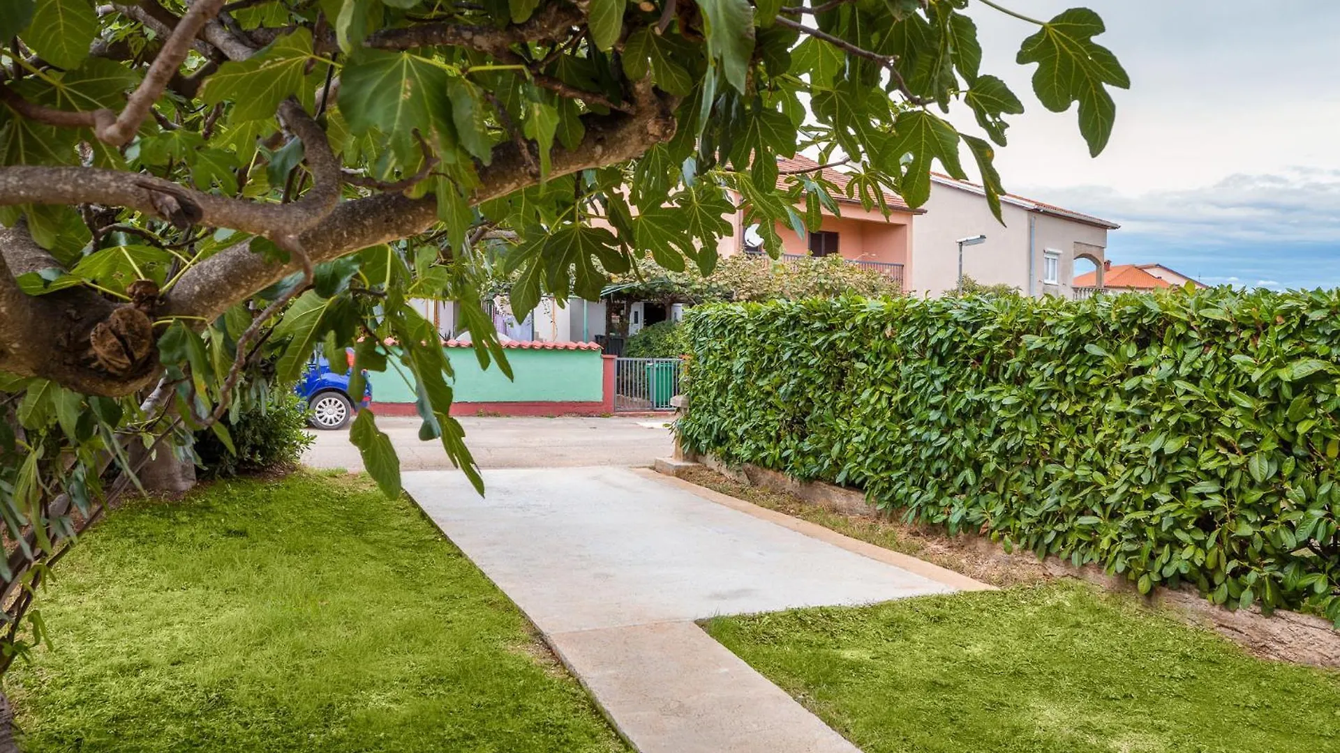 Studio Apartment Luciano In A Quiet Location With Parking And A Yard Fazana 0*,  Croatia